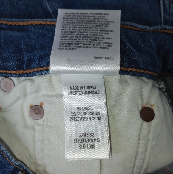 Agolde Riley High Rise Straight in Pose - Picture 9 of 9